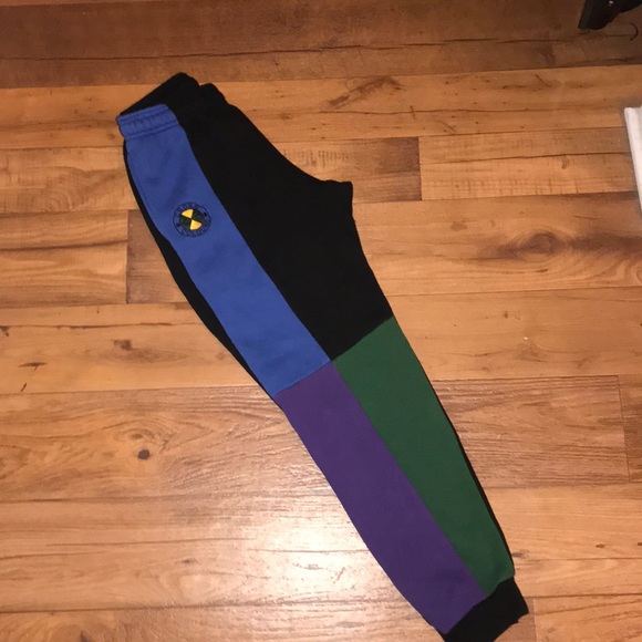 cross colours Other - VINTAGE CROSS COLOURS MULTI COLOR SWEATPANTS